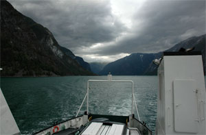 Sognefjorden, desde la popa del ferry (foto: FRANCISCO LOZANO ALCOBENDAS)