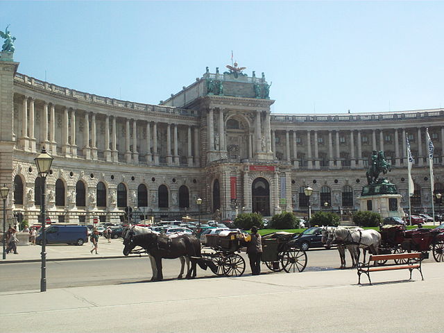 Viena, Palacio Imperial de Hofburg. Imágenes por satélite