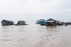 Tonl&eacute; Sap: casas flotantes