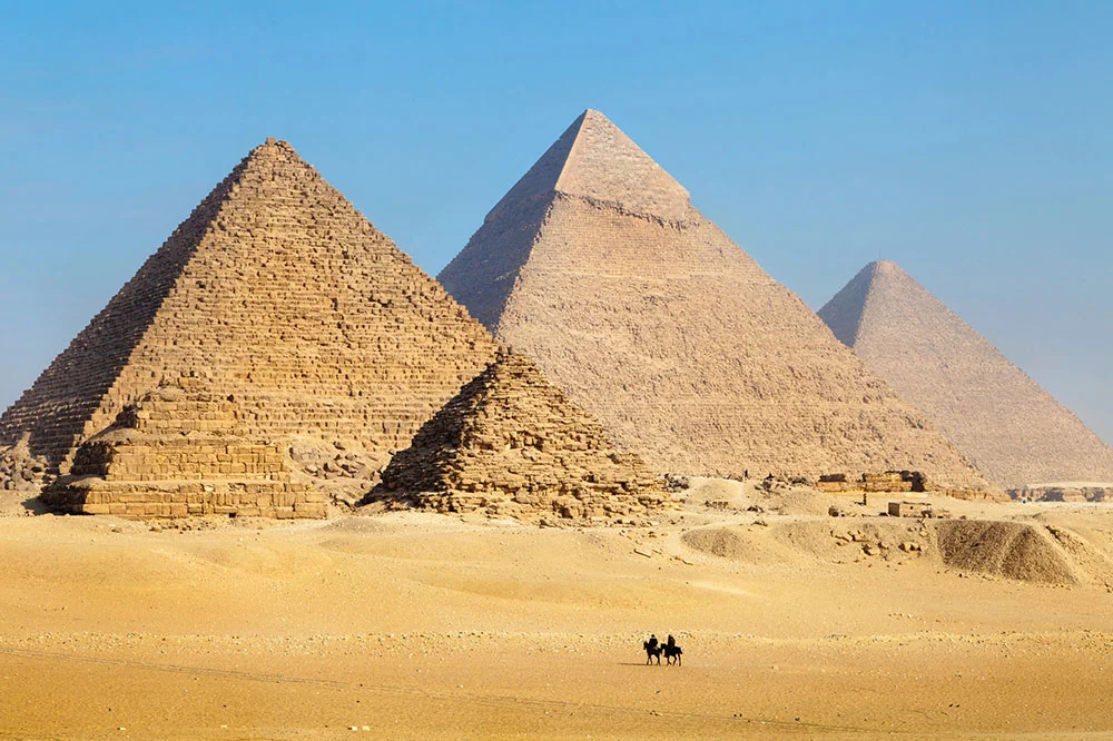 Egipto, pirámides Giza. Imágenes por satélite