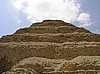Pir&aacute;mide escalonada de Saqqarah.
Foto de Arnvid Aakre