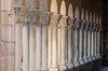 Segovia: columnas del p&oacute;rtico de la iglesia de San Mart&iacute;n