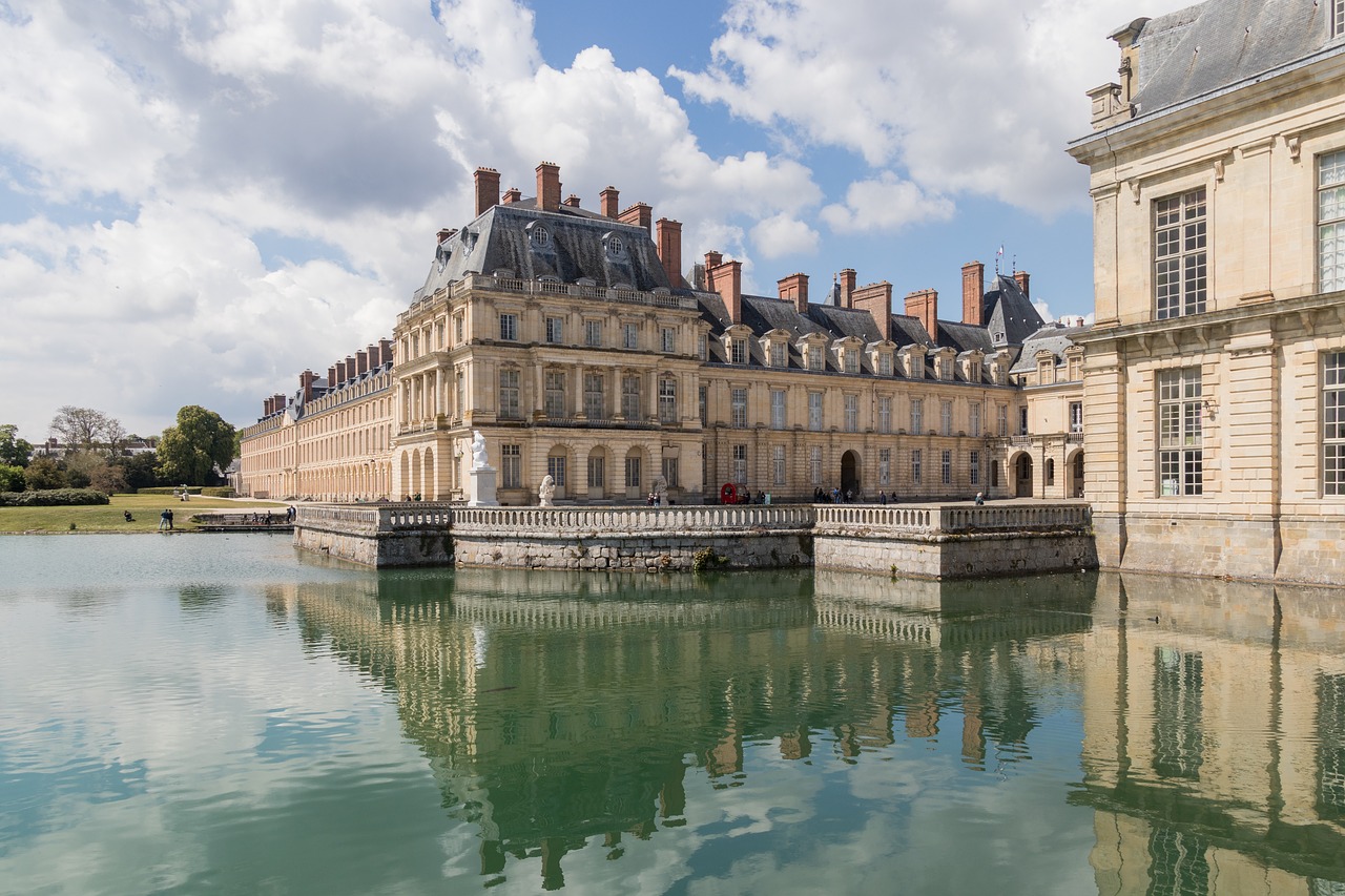 palacio de Fontainebleau. Imágenes por satélite