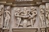Khajuraho: esculturas er&oacute;ticas