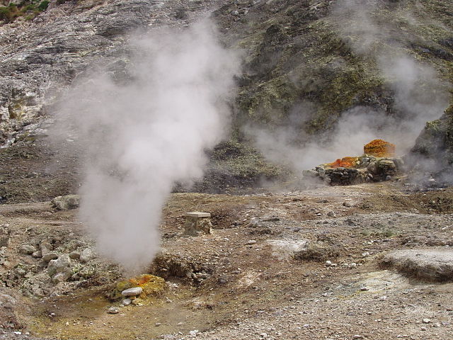 Solfatara. Imágenes por satélite