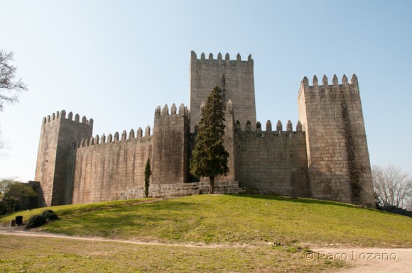 castillo de Guimarães. Imágenes por satélite